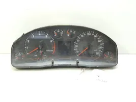 Audi A6 Allroad C5 Compteur de vitesse tableau de bord 4B0919880H