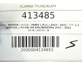 Toyota Yaris Uchwyt / Rączka zewnętrzna otwierania klapy tylnej / bagażnika 
