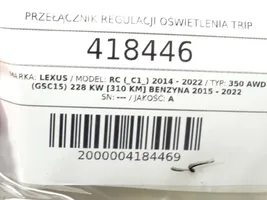 Lexus RC Autres commutateurs / boutons / leviers 15D052