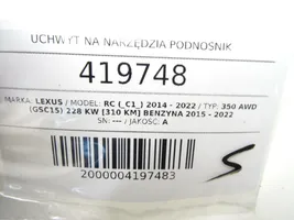 Lexus RC Другая деталь салона 64779-24010