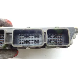 Ford Focus Komputer / Sterownik ECU silnika 7M51-12A650-UD