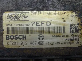 Ford Focus Komputer / Sterownik ECU silnika 7M51-12A650-UD