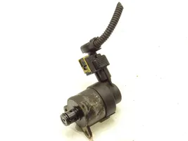 Opel Zafira C Fuel pressure regulator 