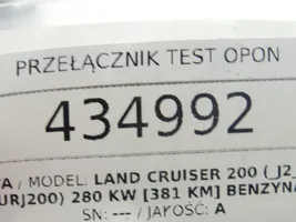 Toyota Highlander XU40 Inne przełączniki i przyciski 15A257