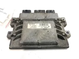 Renault Clio III Unité de commande, module ECU de moteur 8200522357