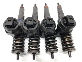 Audi A4 S4 B5 8D Fuel injectors set 