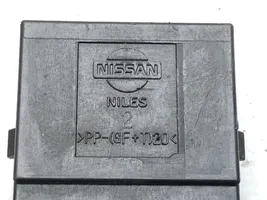 Nissan Micra Przyciski szyb 