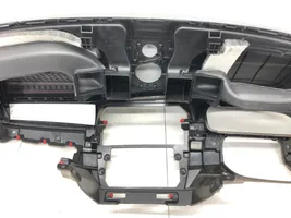 BMW 5 F10 F11 Panelė 