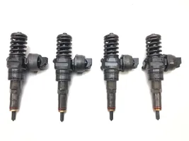 Volkswagen Jetta V Fuel injectors set 038130073AG