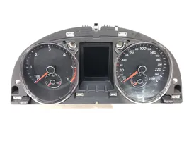 Volkswagen PASSAT B7 Compteur de vitesse tableau de bord 3AA920880H