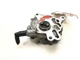 Volkswagen Golf V Vacuum pump 03G145209