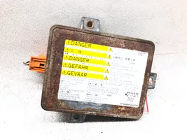 Mazda 3 I Module convertisseur de tension W3T11371