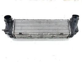 BMW 5 F10 F11 Starpdzesētāja radiators 7618768