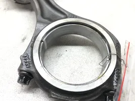 Audi A4 S4 B7 8E 8H Piston avec bielle BKN