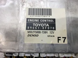 Toyota Corolla E120 E130 Komputer / Sterownik ECU silnika 89661-0F070