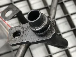 Audi A4 S4 B8 8K Tubo flessibile del radiatore dell’olio del cambio 