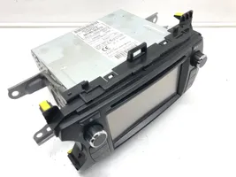 Toyota Yaris Panel / Radioodtwarzacz CD/DVD/GPS 86140-0D010