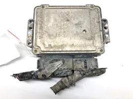 Opel Zafira B Centralina/modulo motore ECU 55566279