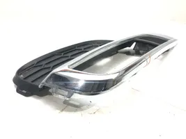 Honda CR-V Front bumper lower grill 71108-T1V-E5