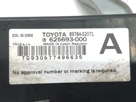 Toyota Auris E180 Autres unités de commande / modules 89784-02071