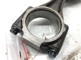 Volkswagen Caddy Piston with connecting rod 