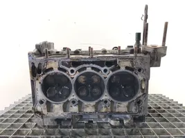 Volkswagen Polo IV 9N3 Engine head 