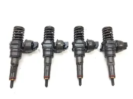 Audi A4 S4 B6 8E 8H Set di iniettori 0414720216