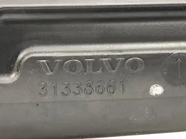 Volvo V40 Ilmanoton letku 31338661