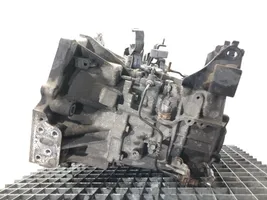 Toyota Auris 150 Mechaninė 5 pavarų dėžė 33111-05041