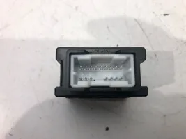 Hyundai i30 Connecteur/prise USB 96120-G2000