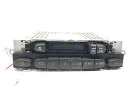 Toyota Yaris Verso Panel / Radioodtwarzacz CD/DVD/GPS 86120-52020