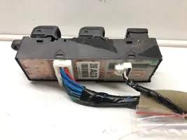 Subaru Legacy Interruptor del elevalunas eléctrico 157525