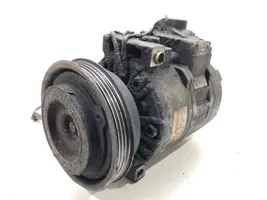 Volkswagen PASSAT B5 Ilmastointilaitteen kompressorin pumppu (A/C) 8D0260808