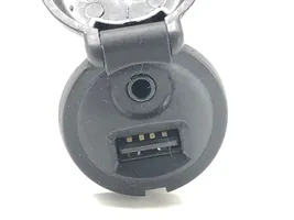 Peugeot 508 USB socket connector 96645227XT