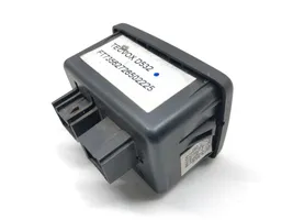 Fiat Ducato Connettore plug in USB 735627265