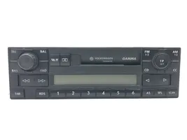 Volkswagen Golf IV Radio/CD/DVD/GPS-pääyksikkö 1J0035186D