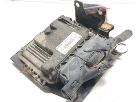 Opel Zafira B Motorsteuergerät ECU 