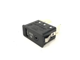 BMW 7 F01 F02 F03 F04 Connecteur/prise USB 9189177