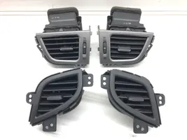 Hyundai Elantra Garniture, panneau de grille d'aération latérale 97490-3X000