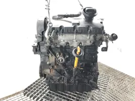 Skoda Octavia Mk2 (1Z) Silnik / Komplet BKC