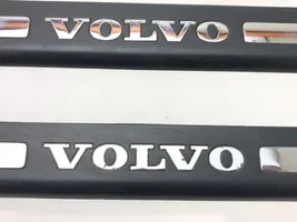 Volvo V70 Front sill (body part) 8659960