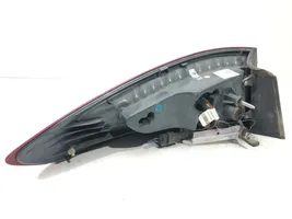 Ford Mondeo MK V Luz trasera/de freno DS73-13404-AM