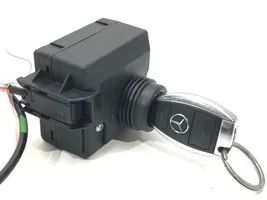 Mercedes-Benz GLK (X204) Aizdedzes atslēga A2079052600