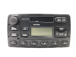 Ford Mondeo Mk III Panel / Radioodtwarzacz CD/DVD/GPS YS6F-18K876-DA