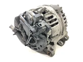 Volkswagen Bora Generatore/alternatore 037903025E