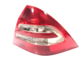 Mercedes-Benz C AMG W203 Lampa tylna 