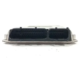 Volkswagen PASSAT B5 Komputer / Sterownik ECU silnika 8D0907558S