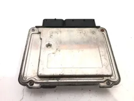 Opel Signum Motora vadības bloka ECU Z19DTH