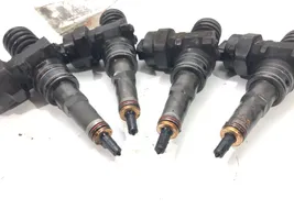 Volkswagen PASSAT B5 Fuel injectors set 038130073F