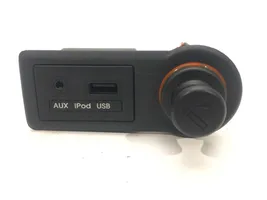 KIA Venga USB-pistokeliitin 96120-1P000